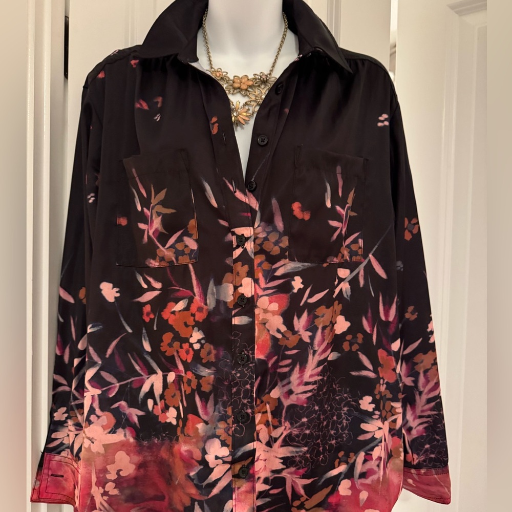 Anthropologie black and floral blouse Sz S